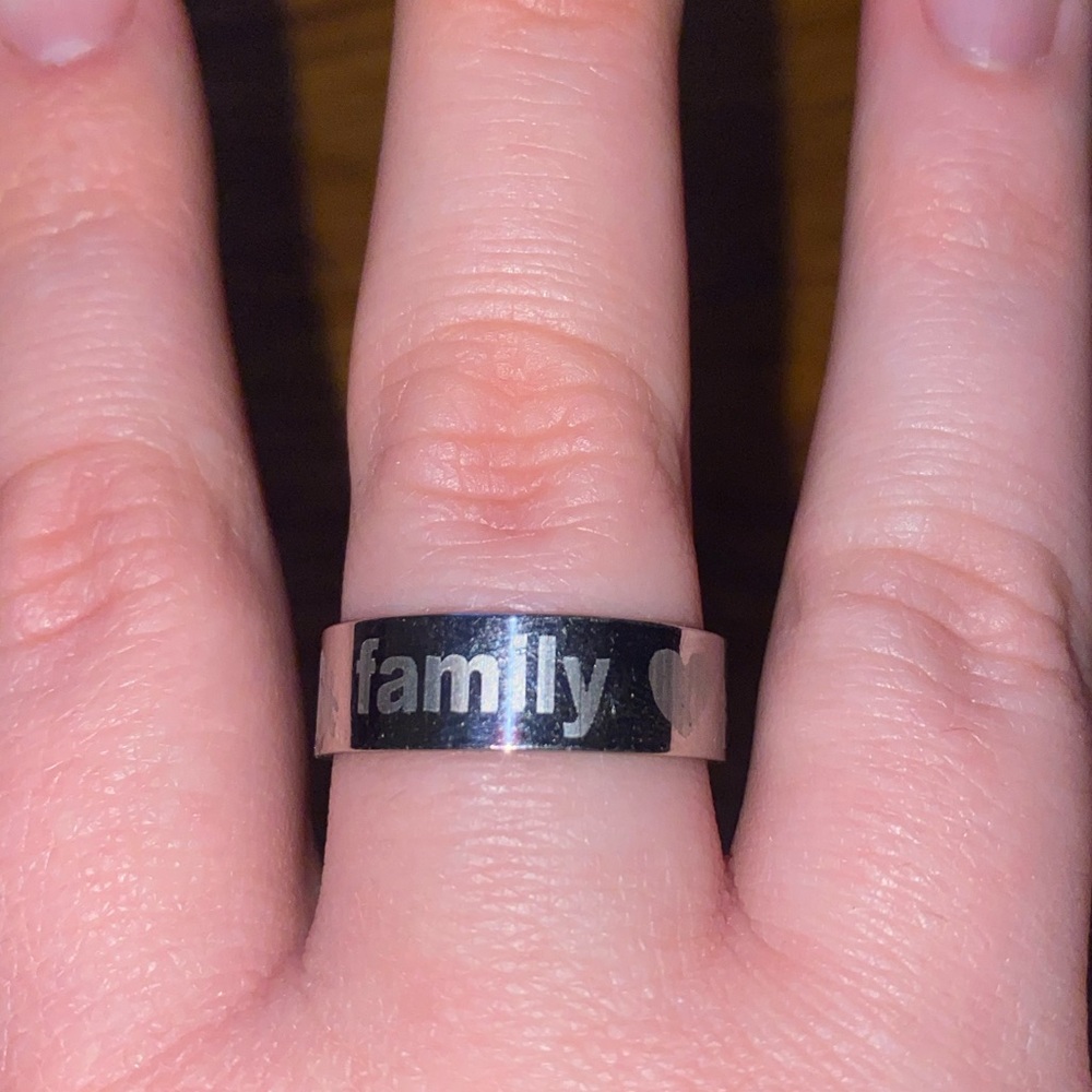Unisex size 11 Family Ring